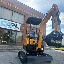 WHOLESALE PRICE BRAND NEW 1.8T MINI EXCAVATOR Kubota Engine