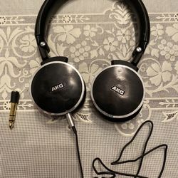 AKG N 60 Headphones