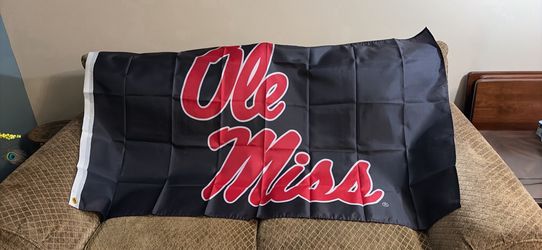 LARGE 3 X 5 OLE MISS REBELS FLAG