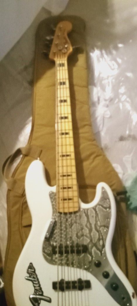 Fender Jazz