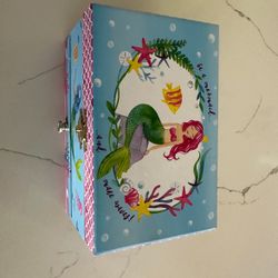 Mermaid jewelry Box