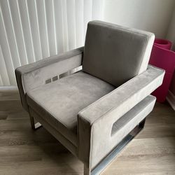 Grey Velvet Chair 