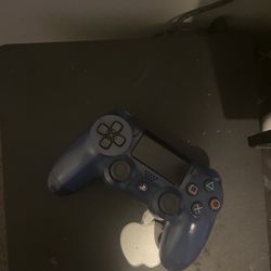 ps4 coming with controller 
