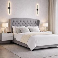 High Back Button Tufted Queen Frame - A7Q3