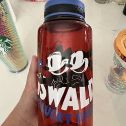 Oswald Disney lucky rabbit Cast Member bottle 