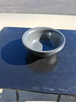 Plastic bowl