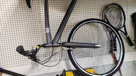 InfinitiBoss 3 bike. Like new!
