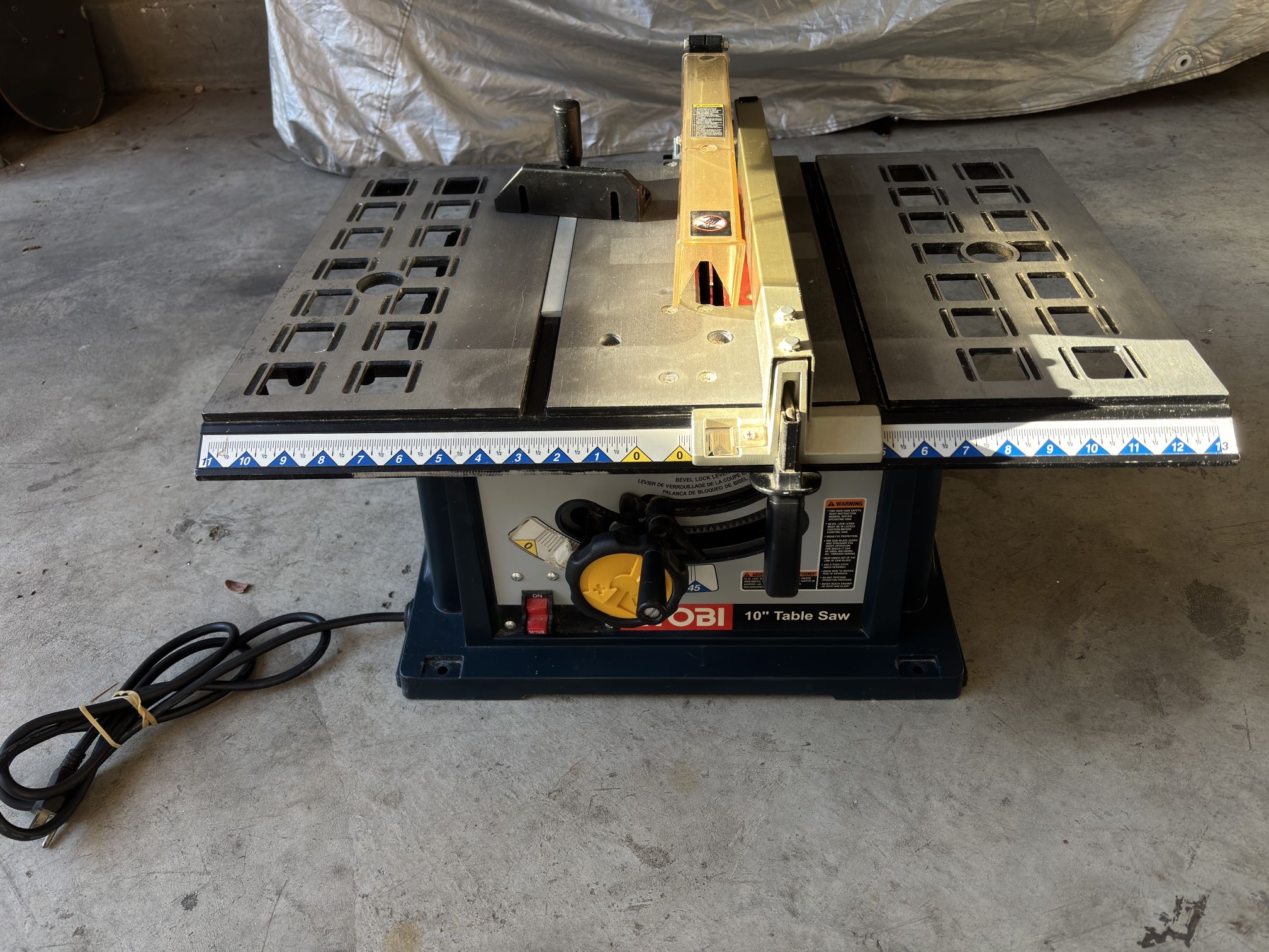 Ryobi BTS10 Table Saw