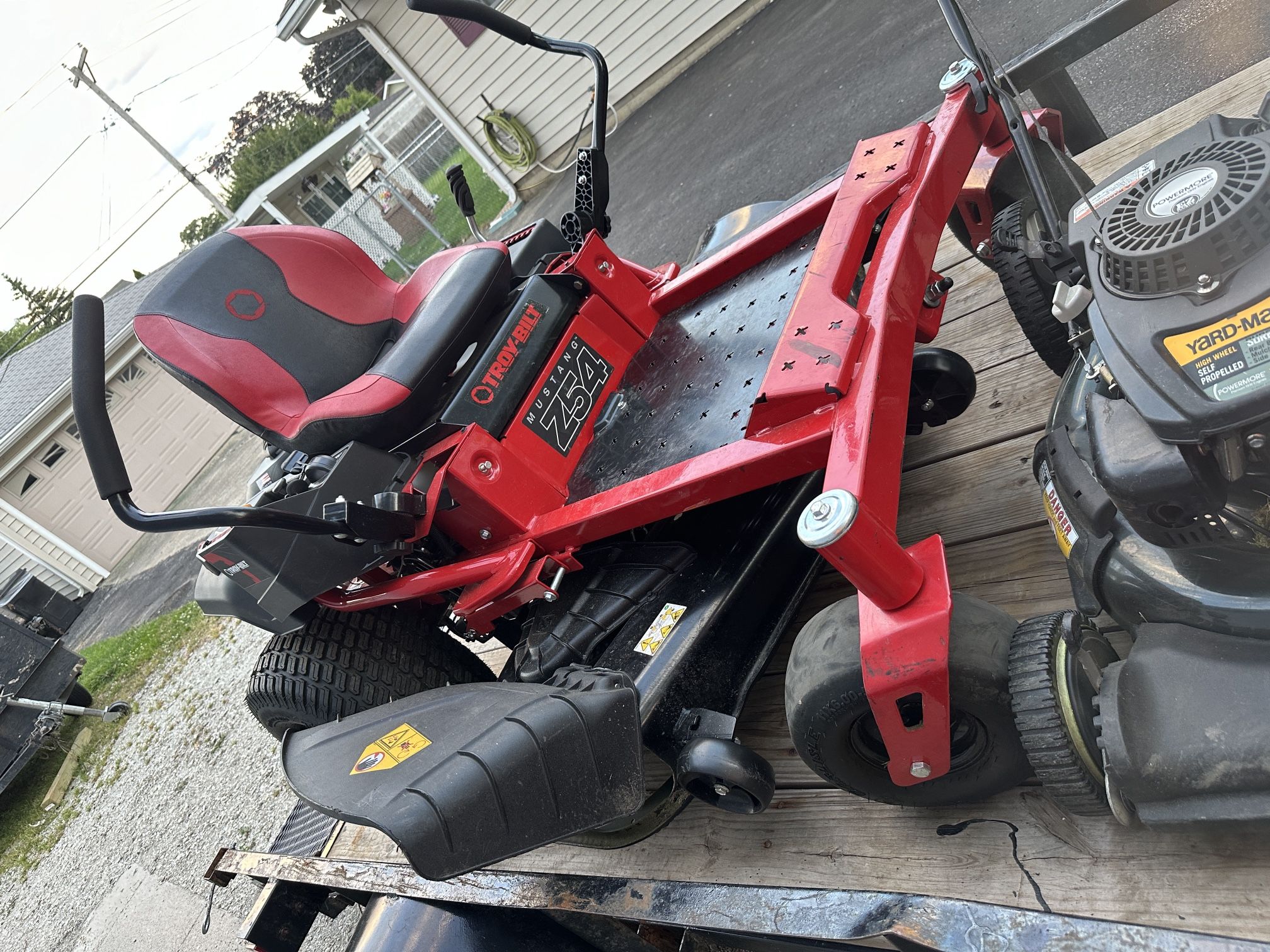 Mustang Mower Z54