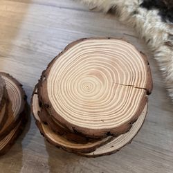 15 Wood Centerpiece Rounds 