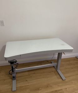Adjustable Height Office Desk