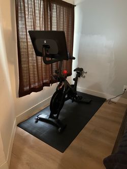 Peloton Bike