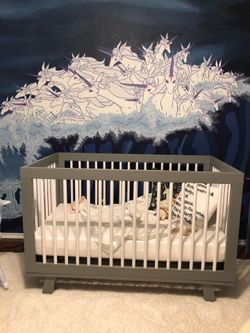 Convertible Crib