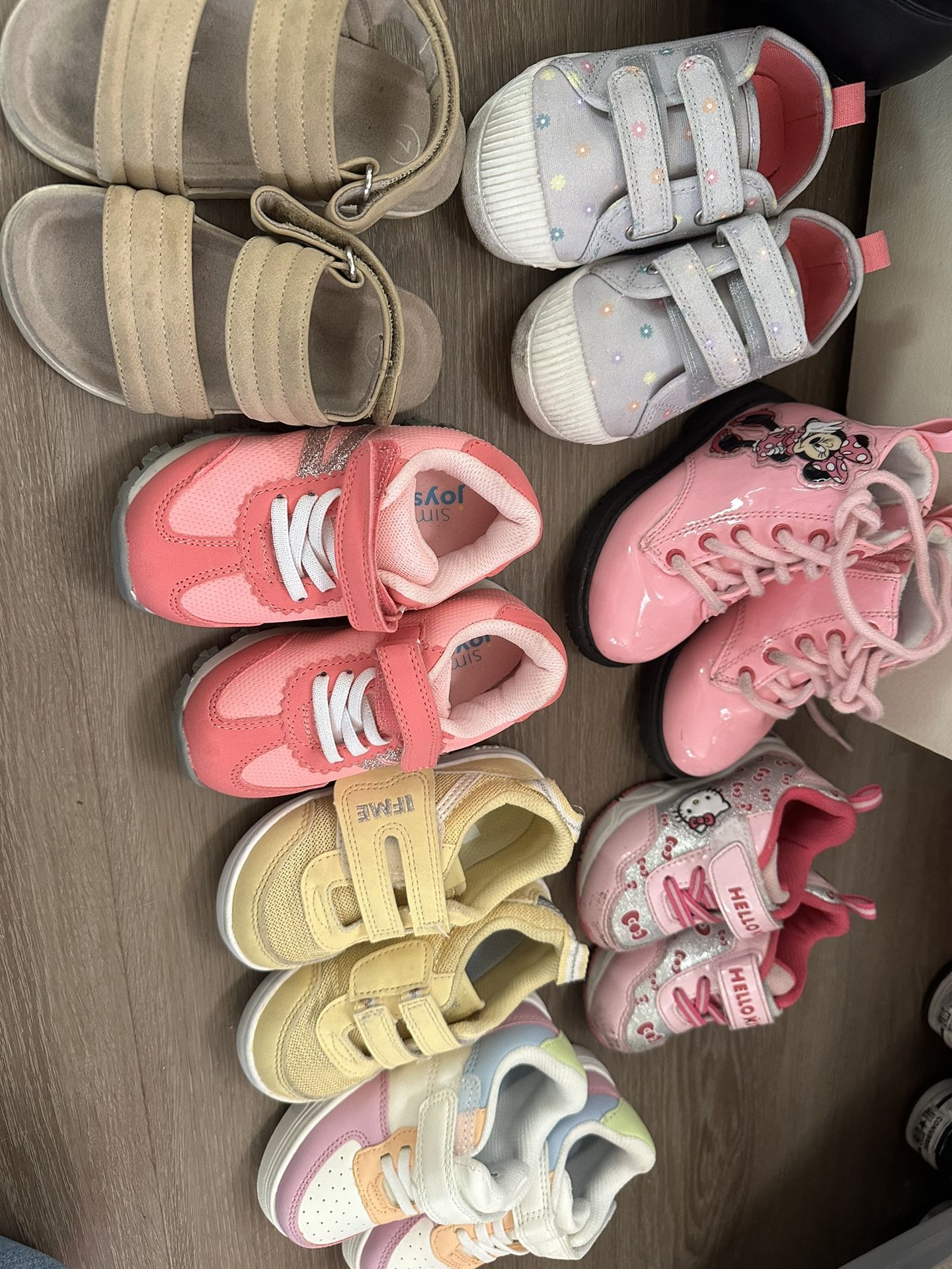 Baby Shoes 