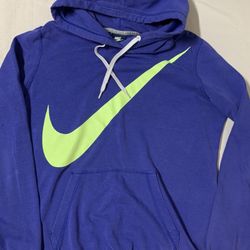 Women’s Sweater Size L