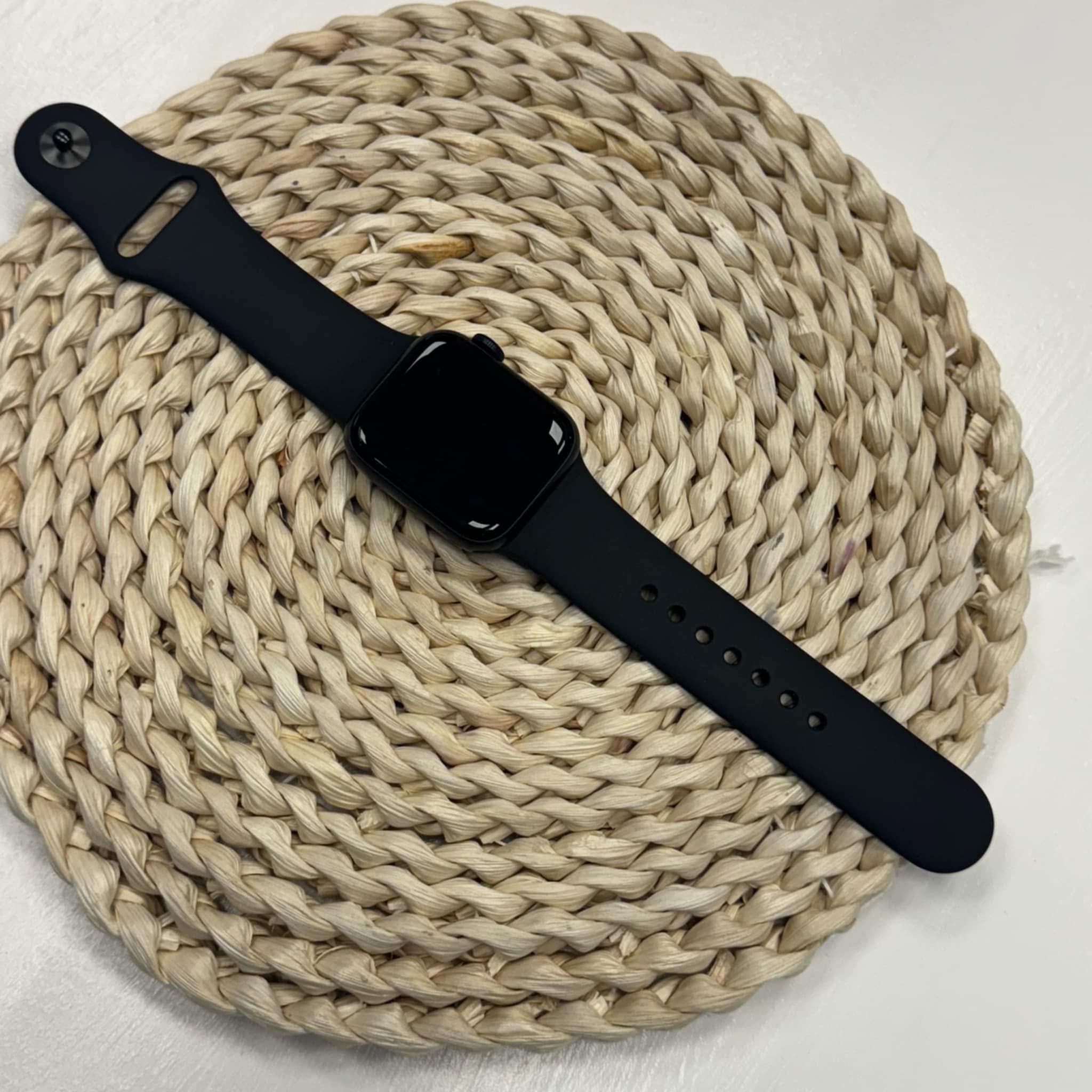 Apple Watch SE 2nd Generation Smartwatch - Pay $5 DOWN AVAILABLE - NO CREDIT NEEDED