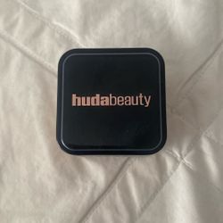 huda beauty powder mini