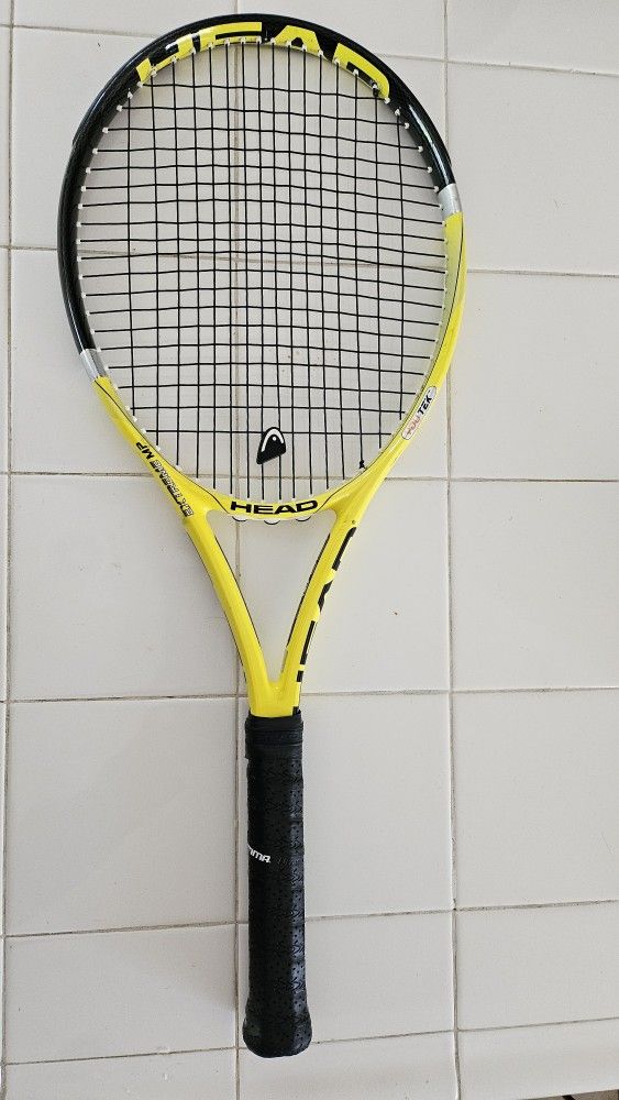 Head Extreme MP Tennis Racket 