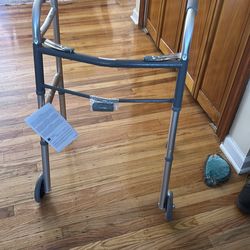 Folding walker