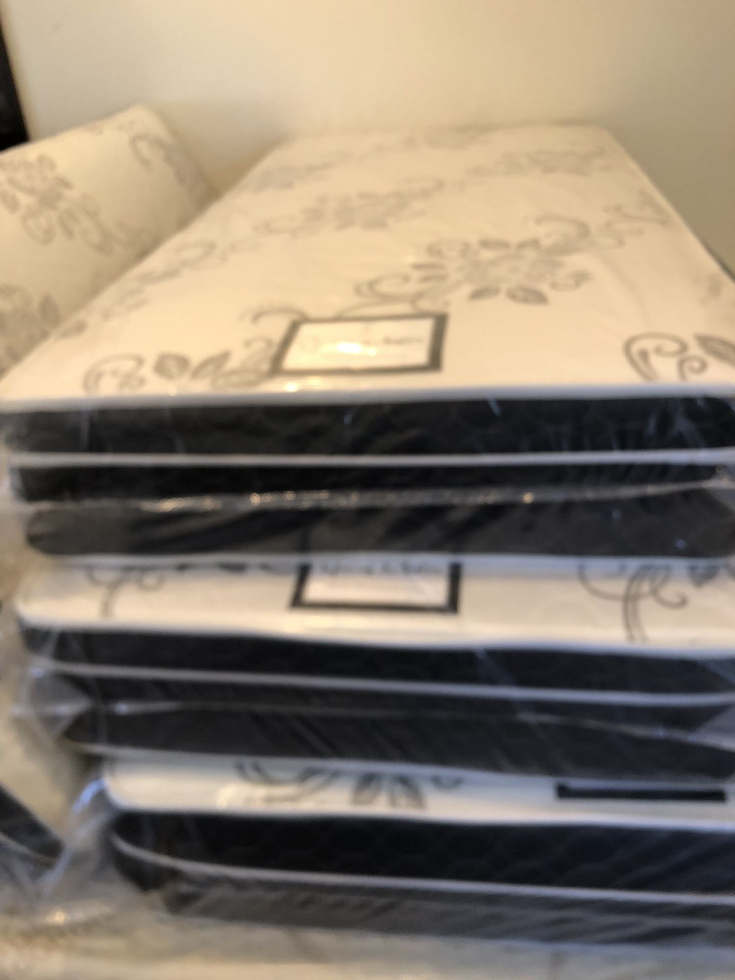 Chico Twin Single Mattress And Foundation Delivery 