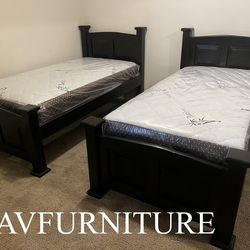 2 Twin Beds and 2 Mattresses
