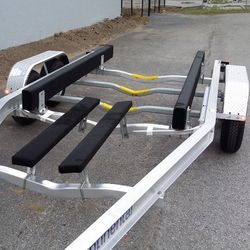 2025 (NEW) Aluminum Boat Trailer (for boats 18.5-22 ft)