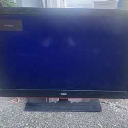 RCA 42” HD FLATSCREEN TV  No remote pick up in orting 