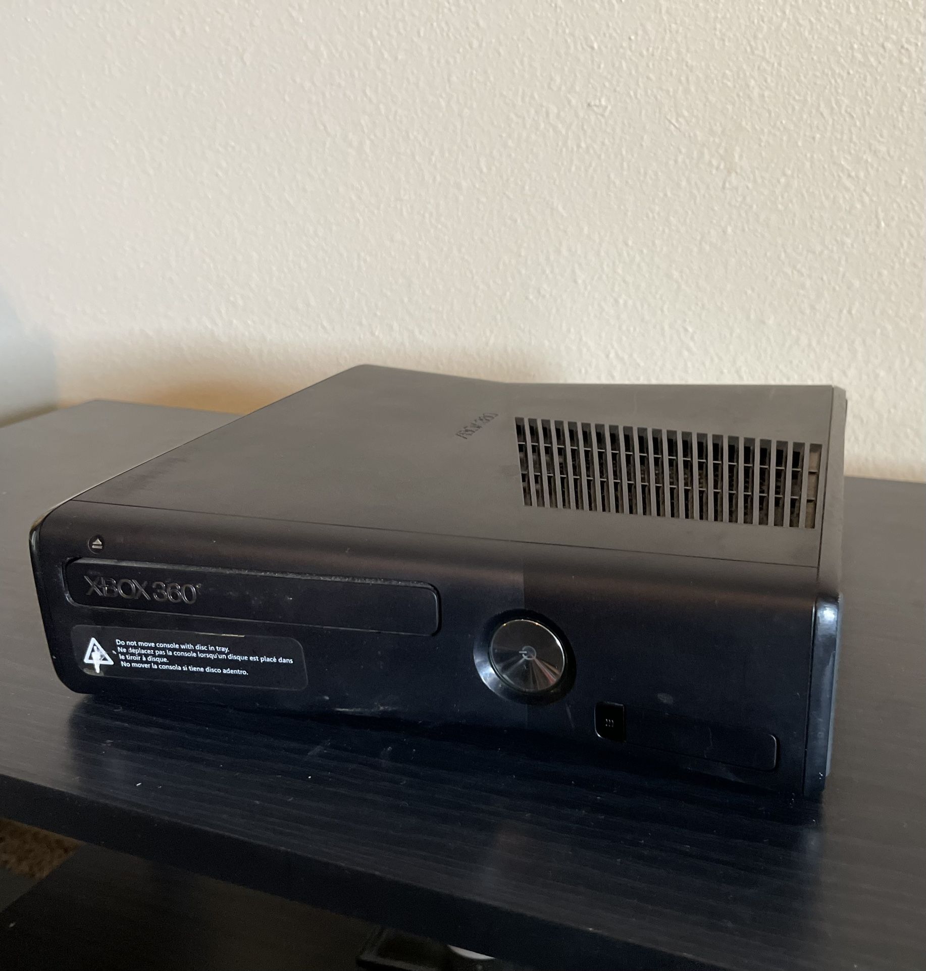 Xbox 360 (Read Description)