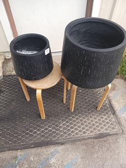 Black and Gray Planter Set