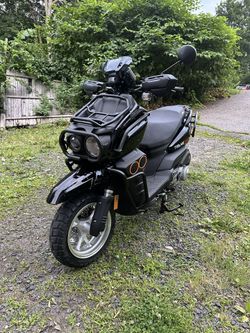 200 Cc Scooter