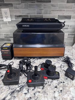 Atari 2600 bundle