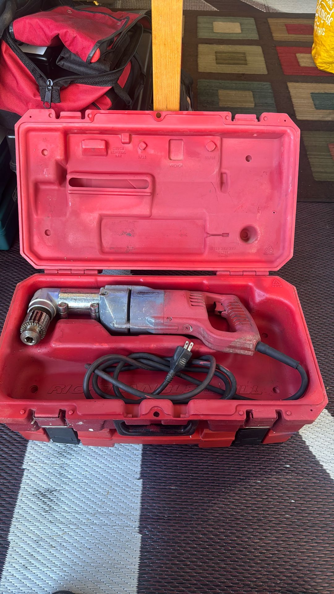 MILWAUKEE corded Drill