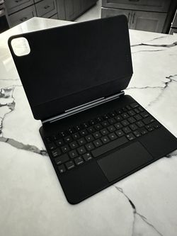 iPad Pro Magic Keyboard