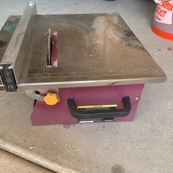  Chicago Electric - 7” Portable Wet Tile Saw