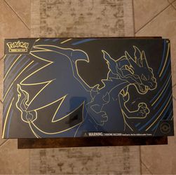 Charizard Ultra Premium Collection (see description)