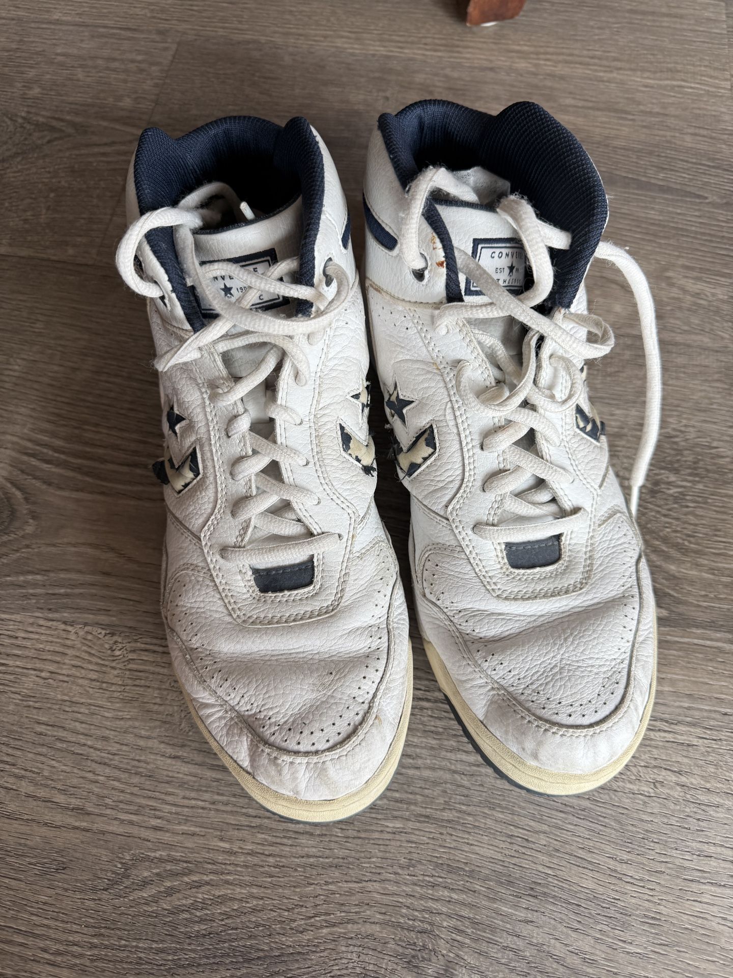 Converse Size 13 High Top Tennis Shoes