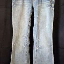 Miss Me Faded boots cut