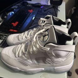 Jordan Jumpman Two Trey UNC