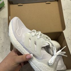 Adidas Shoes Ultraboost 22 w  