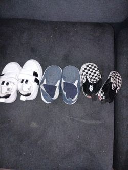 Baby Shoes 2-3 Months 10$