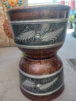 Clay's Pots/ Macetas De Barro 