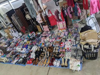 Large Lot Of New Merchandise For Swapmeat