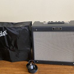 Fender USA Blues Junior Amp With Footswitch And Cover