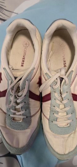 Used vintage converse women's 8.5