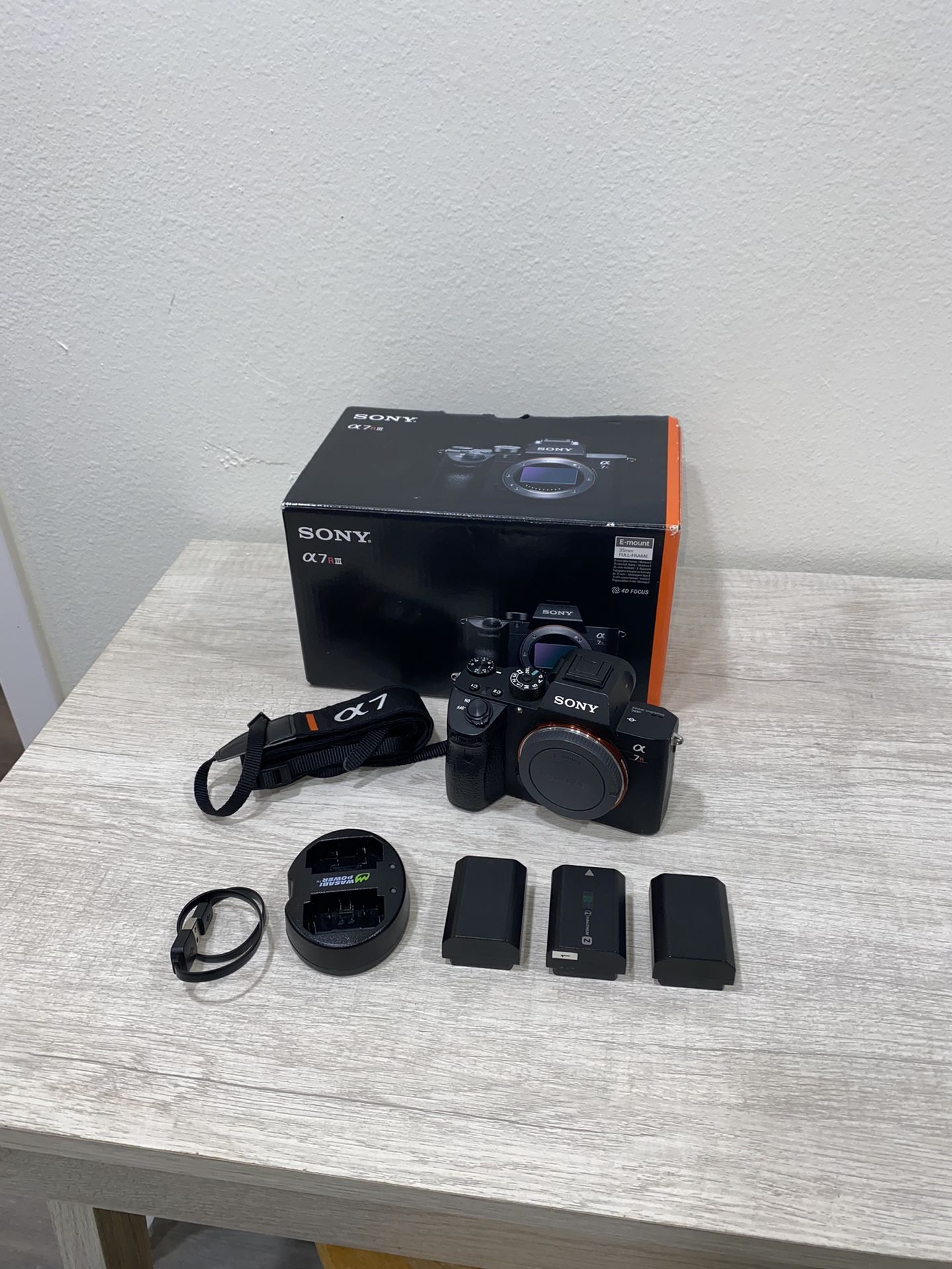 Sony A7riii (a7r3) (27.5k Clicks)
