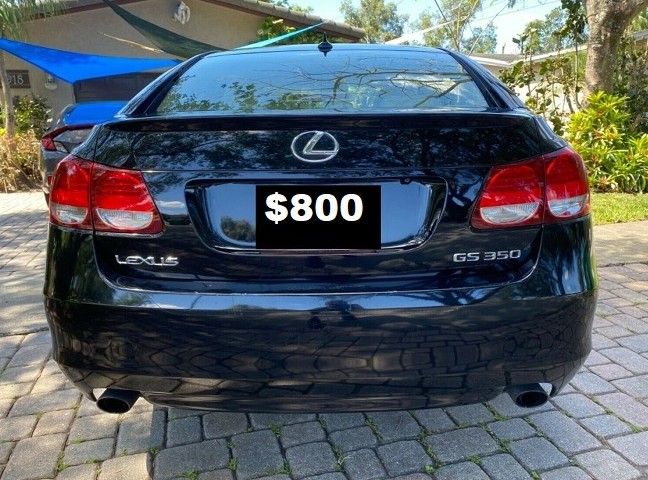 Perfectly Maintained luxuri sedan 2010 Lexus