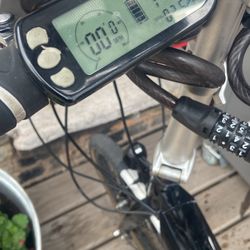 Easy Motion Neo Volt Electric Bike 