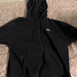 Nike zip up hoodie size medium