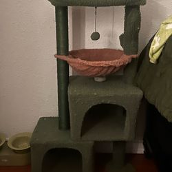 Cat tree
