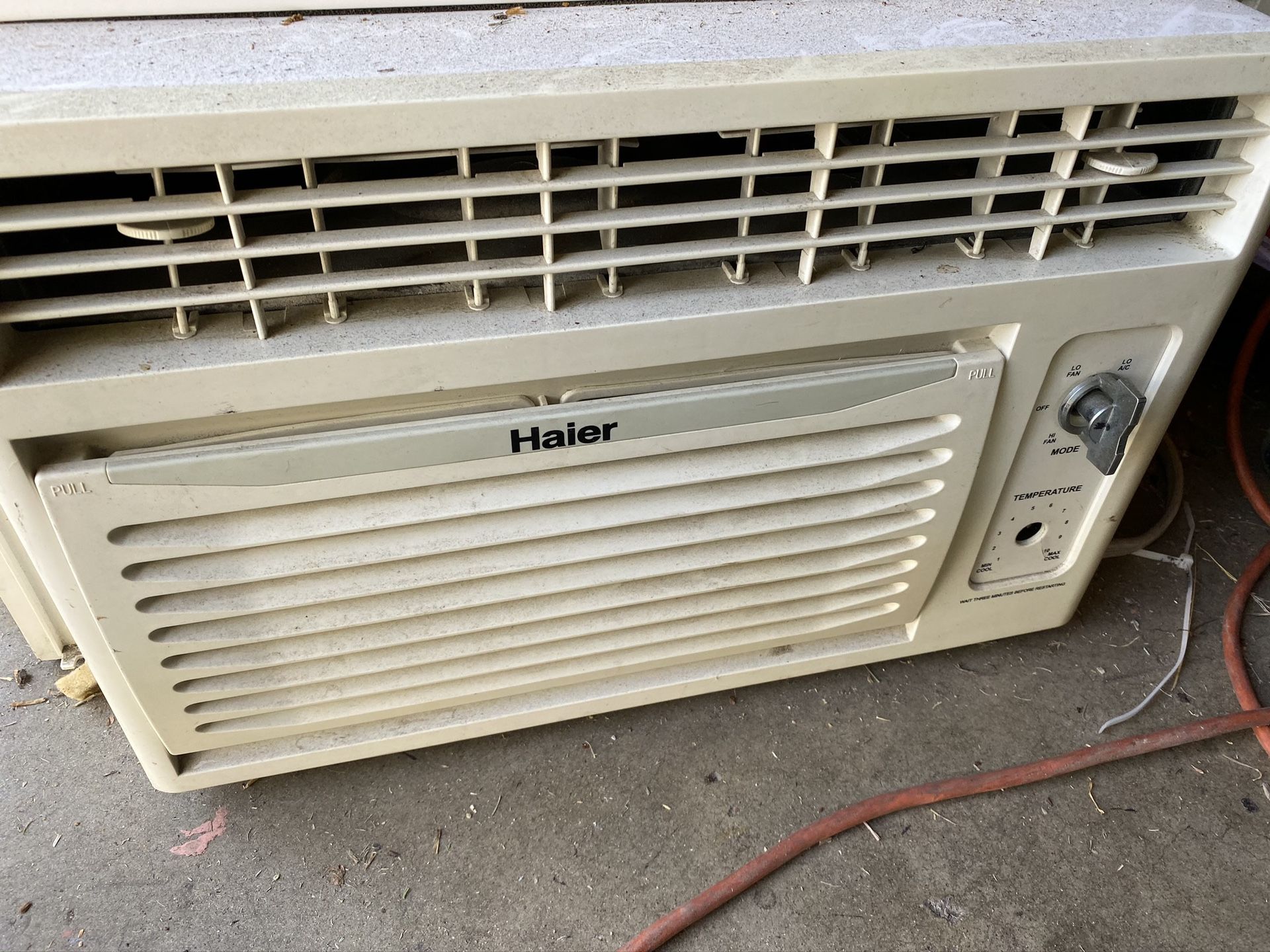 Window air conditioner 5200 BTU